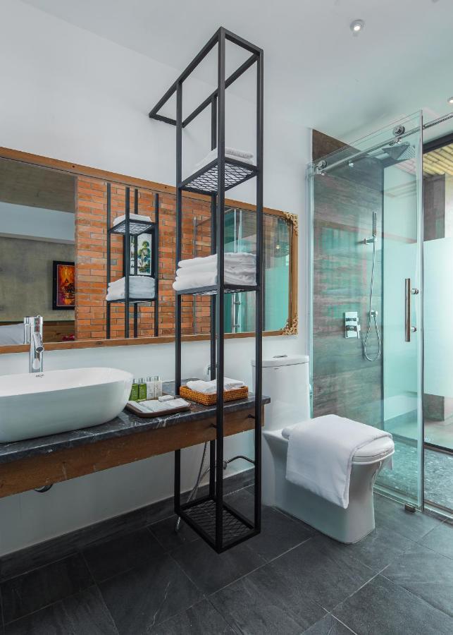Cest La Vie Boutique Hotel 프놈펜 외부 사진